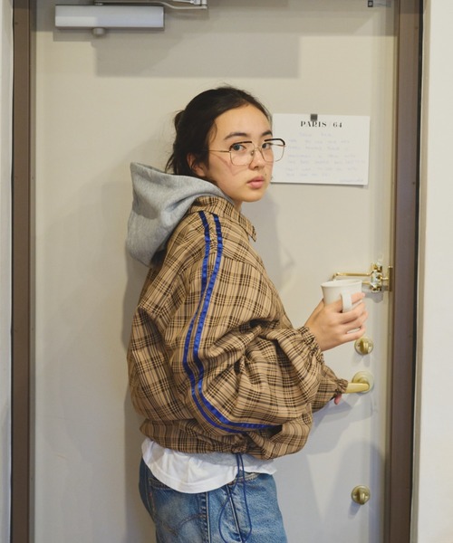 common gull products.(コモンガルプロダクツ)の「金木犀の香りするスウィングトップ(その他アウター・レディース・ベージュ系/イエロー系/ベージュ系1・MEDIUM/LARGE)」の3枚目の写真