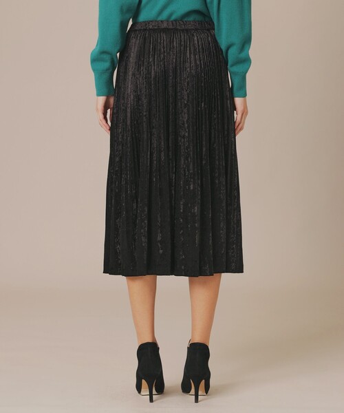 MACKINTOSH LONDON（マッキントッシュ ロンドン）の「【婦人画報掲載】クラッシュベロアプリーツスカート（スカート・レディース・グリーン系その他2/ブラック・38/36）」の7枚目の写真