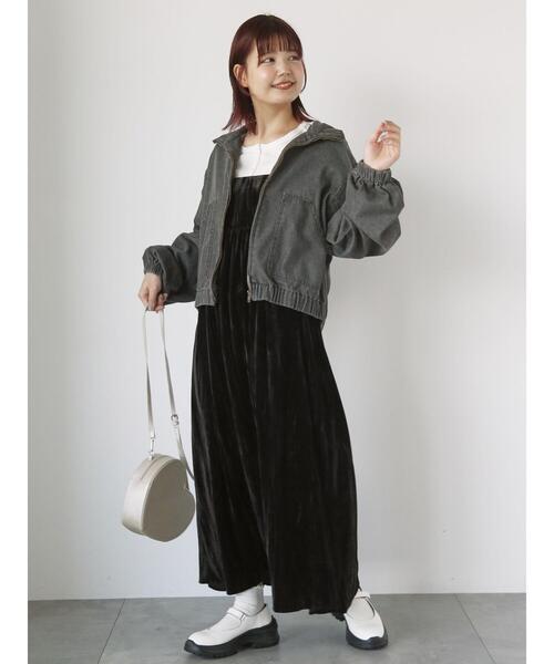 ehka sopo(エヘカソポ)の「クラッシュベロアキャミソールワンピース(ワンピース・レディース・ブルー/ブラック/マスタード・F)」の22枚目の写真