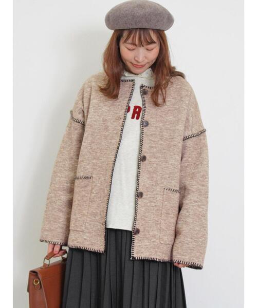 Samansa Mos2（サマンサ モスモス）の「【マシンウォッシャブル】ブランケットステッチニットジャケット（ノーカラージャケット・レディース・ブラック/ベージュ/キャメル・F）」の8枚目の写真