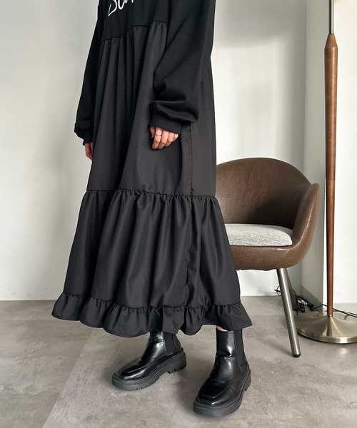 apres jour mignon(アプレジュールミニョン)の「リメイク風裏毛ワンピース【ZOZOTOWN限定アイテム】(ワンピース・レディース・ブラック/ブルー/ブラック系その他/ブラウン系その他・MEDIUM/X-LARGE/SMALL)」の12枚目の写真