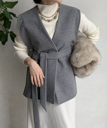 ボトルネックリブニット