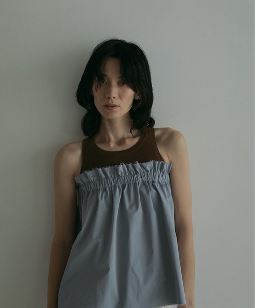anuke（アンヌーク）の「Typewriter Shirring Tops（Tシャツ