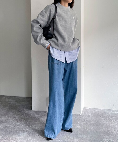 fredy emue(フレディエミュ)の「両面起毛リブラインFR刺繍スウェットプルオーバー(スウェット・レディース・アイボリー/ネイビー/グレー/オフホワイト・38)」の11枚目の写真