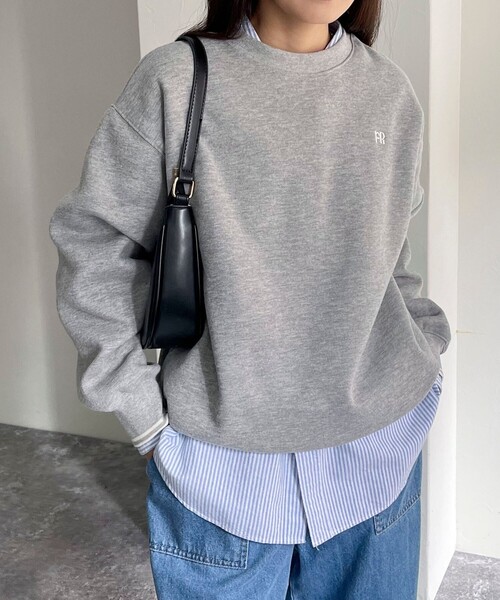 fredy emue(フレディエミュ)の「両面起毛リブラインFR刺繍スウェットプルオーバー(スウェット・レディース・アイボリー/ネイビー/グレー/オフホワイト・38)」の12枚目の写真