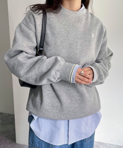 fredy emue(フレディエミュ)の「両面起毛リブラインFR刺繍スウェットプルオーバー(スウェット・レディース・アイボリー/ネイビー/グレー/オフホワイト・38)」の15枚目の写真