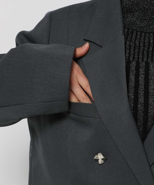 HARE（ハレ）の「タックプリーツメタルボタンジャケット(HARE)（テーラードジャケット・レディース・グレー/ブラック・FREE）」の8枚目の写真