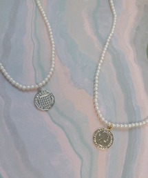 CURI BISCUI（キュリ　ビスキュイ）の「コインモチーフ×パールネックレス（ネックレス）」