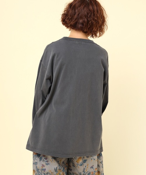 RNA-N(アールエヌエーエヌ)の「M2392 COLLAGE PHOTOプリントT(Tシャツ/カットソー・レディース・アイボリー/チャコール/オフホワイト・FREE)」の8枚目の写真
