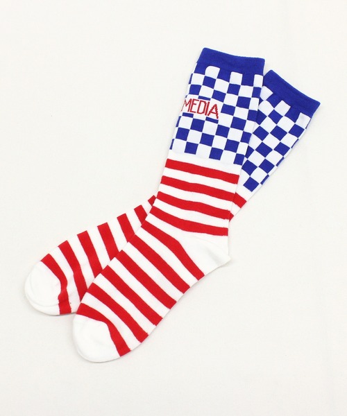 RNA（アールエヌエー）の「E5078 チェッカーボーダーソックス（ソックス/靴下・レディース・ホワイト×レッド/ホワイト×ブルー/ブラック×グリーン・FREE）」の13枚目の写真
