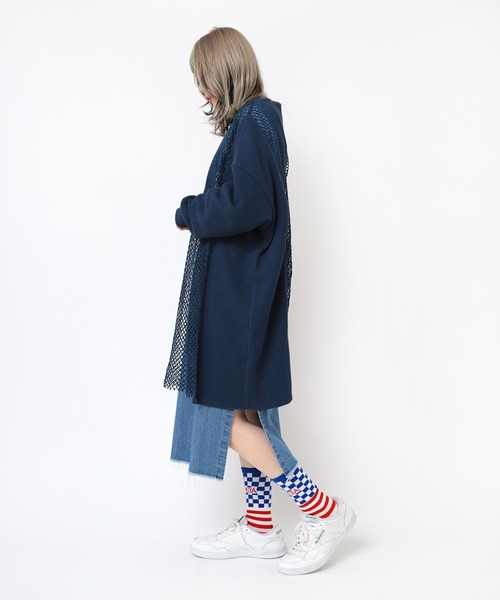 RNA（アールエヌエー）の「E5078 チェッカーボーダーソックス（ソックス/靴下・レディース・ホワイト×レッド/ホワイト×ブルー/ブラック×グリーン・FREE）」の16枚目の写真