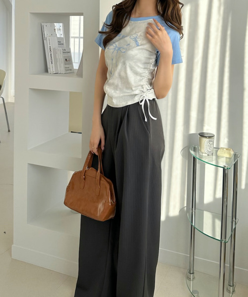 Ada.（エイダ）の「Y2K サイドシャーリング リボン デザイン ラグラン コンパクト Tシャツ（Tシャツ/カットソー・レディース・レッド/ブラック/グレー/ネイビー/ライトブルー/ピンク/ブラウン・S/M）」の18枚目の写真