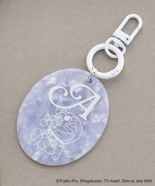 ROPE' PICNIC（ロペピクニック）の「【ドラえもんコレクション】マーブルカラーイニシャルアクリルチャーム（キーホルダー・レディース・サックスブルー/イエロー系その他/ホワイト/ライトグリーン/レッド系その他/ピンク・FREE）」の13枚目の写真