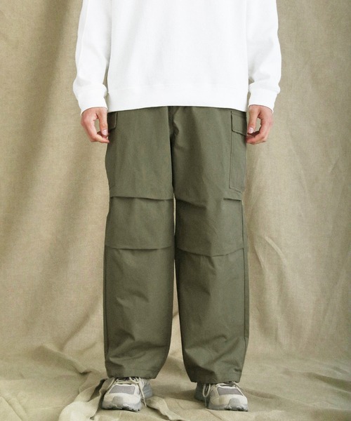 VERON(ヴァロン)の「コットンナイロン高密度ツイルM-65 US ARMYカーゴイージーパンツ(カーゴパンツ・メンズ・カーキ・M/L/S)」の15枚目の写真