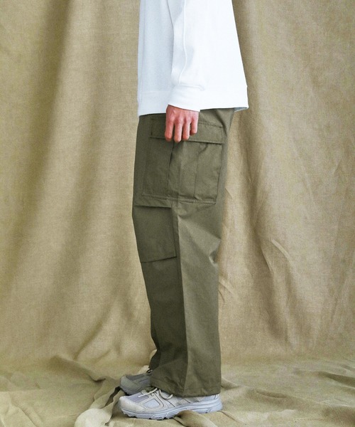 VERON(ヴァロン)の「コットンナイロン高密度ツイルM-65 US ARMYカーゴイージーパンツ(カーゴパンツ・メンズ・カーキ・M/L/S)」の16枚目の写真