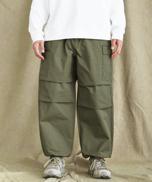 VERON(ヴァロン)の「コットンナイロン高密度ツイルM-65 US ARMYカーゴイージーパンツ(カーゴパンツ・メンズ・カーキ・M/L/S)」の18枚目の写真