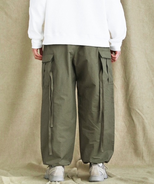 VERON(ヴァロン)の「コットンナイロン高密度ツイルM-65 US ARMYカーゴイージーパンツ(カーゴパンツ・メンズ・カーキ・M/L/S)」の20枚目の写真