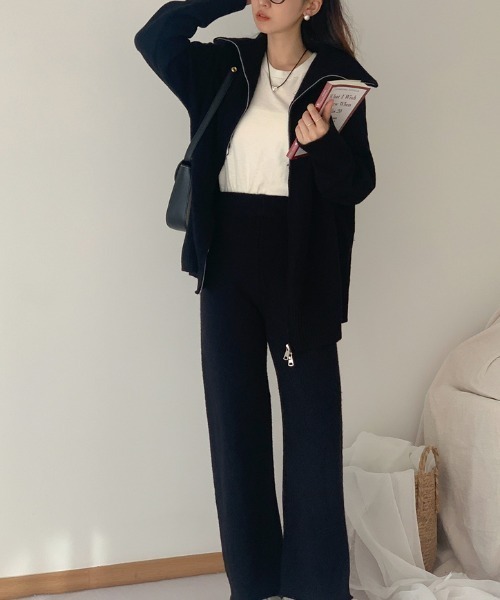 Mela(メラ)の「【セットアップ】ジップパーカー × ワイドパンツ(セットアップ・レディース・ホワイト/パープル/ブラック/ブルー/グレー・FREE)」の16枚目の写真