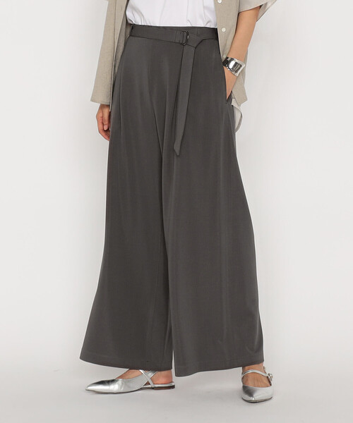 Gabardine K.T(ギャバジンケーティー)の「ハイテンションポンチ タックワイドパンツ(その他パンツ・レディース・ブラック/グレー/ネイビー/ライトグレー・7号/9号)」の7枚目の写真
