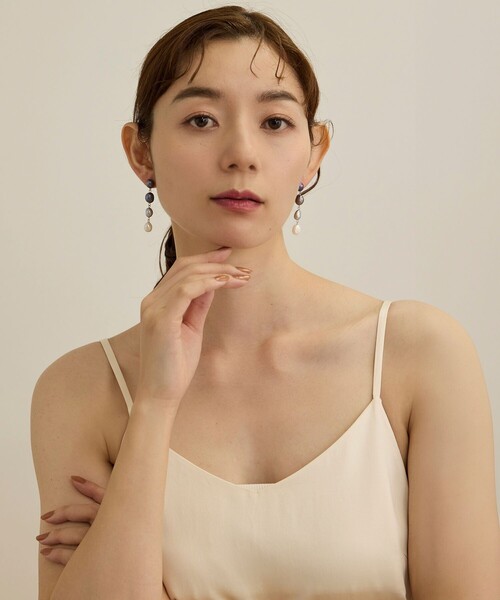 ROPE'（ロペ）の「グラデーションパールピアス（ピアス（両耳用）・レディース・ブルー系その他4・FREE）」の2枚目の写真