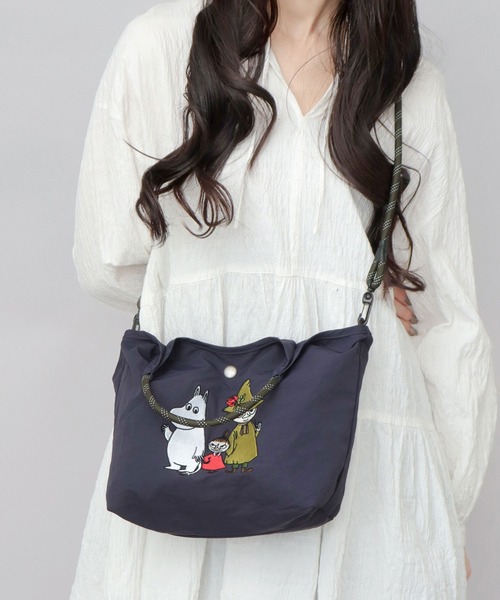 MOOMIN(ムーミン)の「MOOMIN ムーミン 撥水ナイロン 2WAYショルダー ミニトートバッグ(トートバッグ・レディース・カーキ/レッド/ブルー/グレー/ネイビー・FREE)」の4枚目の写真