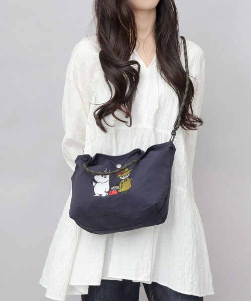 MOOMIN(ムーミン)の「MOOMIN ムーミン 撥水ナイロン 2WAYショルダー ミニトートバッグ(トートバッグ・レディース・カーキ/レッド/ブルー/グレー/ネイビー・FREE)」の13枚目の写真