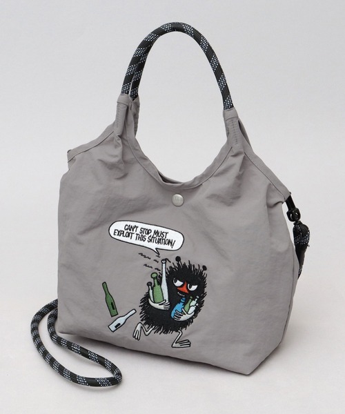 MOOMIN(ムーミン)の「MOOMIN ムーミン 撥水ナイロン 2WAYショルダー ミニトートバッグ(トートバッグ・レディース・カーキ/レッド/ブルー/グレー/ネイビー・FREE)」の6枚目の写真
