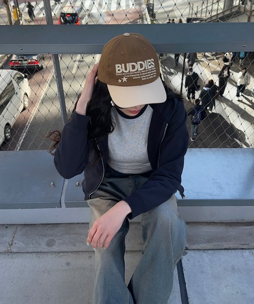 napinna maison（ナピナメゾン）の「【napinna maison×４sisters】ロゴ刺繍キャップ（キャップ・レディース・グリーン/ブラウン系/アイボリー系/ネイビー・FREE）」の9枚目の写真