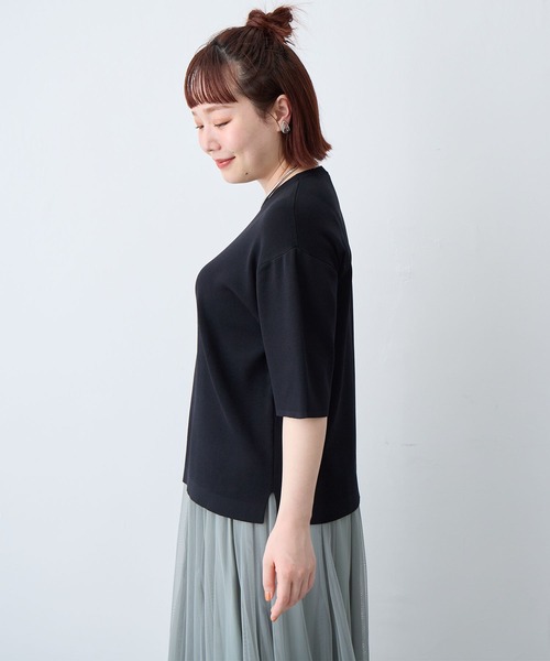 anyfee(エニフィー)の「【anyfee/プラスサイズ】ドライタッチ半袖ニット《接触冷感/洗濯可能》(ニット/セーター・レディース・ブラック/オフホワイト/オレンジ・5L/4L/LL/3L)」の8枚目の写真