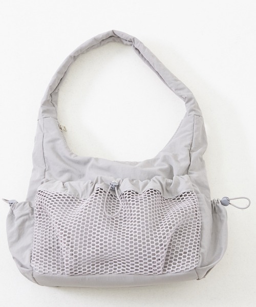 CUBE SUGAR（キューブシュガー）の「ナイロンメッシュポケットショルダーバッグ（ショルダーバッグ・レディース・グレー/ナチュラル/ブラック・M）」の12枚目の写真