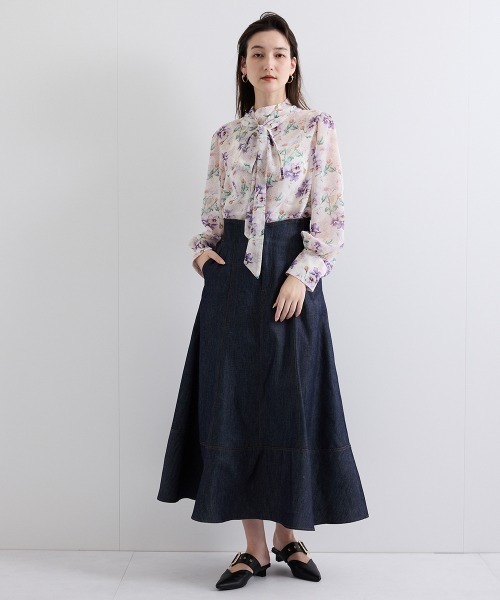 QUEENS COURT(クイーンズコート)の「フラワーシアーハイネックブラウス≪洗濯機で洗える≫(シャツ/ブラウス・レディース・パープル/ピンク/ネイビー・M)」の15枚目の写真