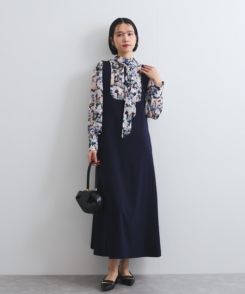 QUEENS COURT(クイーンズコート)の「フラワーシアーハイネックブラウス≪洗濯機で洗える≫(シャツ/ブラウス・レディース・パープル/ピンク/ネイビー・M)」の5枚目の写真