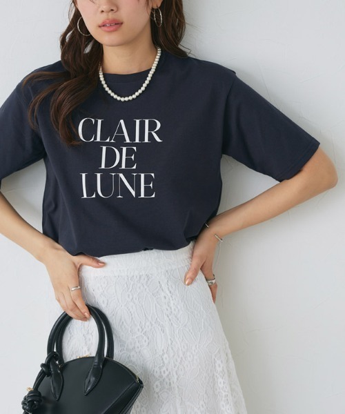 Pierrot（ピエロ）の「【接触冷感・イージーケア】オーバーサイズロゴTシャツ（Tシャツ/カットソー・レディース・ブラック系その他/ホワイト系その他2/ネイビー系/ホワイト系その他4/ホワイト系その他/ホワイト系その他3/ホワイト×シルバー/ホワイト×グレー/ホワイト×ブラック/ホワイト×ゴールド/ホワイト系その他5/チャコール・M/L）」の12枚目の写真