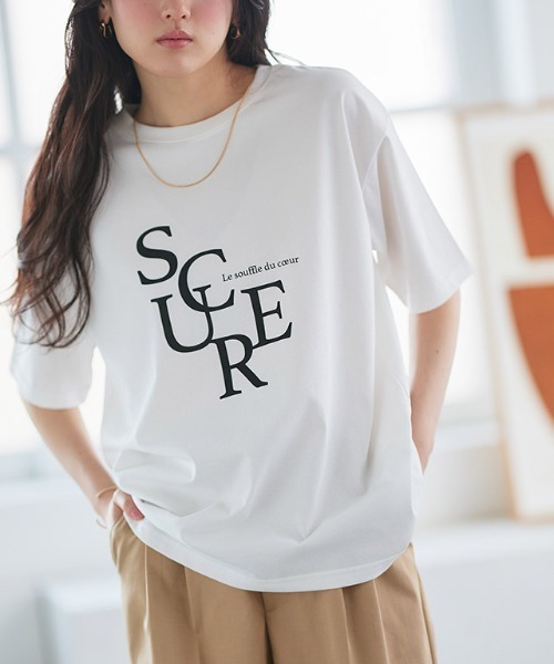 Pierrot（ピエロ）の「【接触冷感・イージーケア】オーバーサイズロゴTシャツ（Tシャツ/カットソー・レディース・ブラック系その他/ホワイト系その他2/ネイビー系/ホワイト系その他4/ホワイト系その他/ホワイト系その他3/ホワイト×シルバー/ホワイト×グレー/ホワイト×ブラック/ホワイト×ゴールド/ホワイト系その他5/チャコール・M/L）」の9枚目の写真