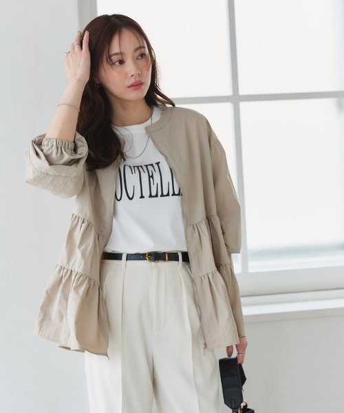 Pierrot（ピエロ）の「【接触冷感・イージーケア】オーバーサイズロゴTシャツ（Tシャツ/カットソー・レディース・ブラック系その他/ホワイト系その他2/ネイビー系/ホワイト系その他4/ホワイト系その他/ホワイト系その他3/ホワイト×シルバー/ホワイト×グレー/ホワイト×ブラック/ホワイト×ゴールド/ホワイト系その他5/チャコール・M/L）」の19枚目の写真