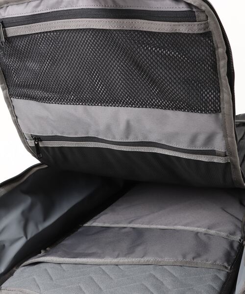 CHROME（クローム）の「CHROME/クローム バックパック VOLCAN 35L PACK ヴォルカン 最軽量 耐水 JP238BXRF（バックパック/リュック・メンズ・ブラック・FREE）」の4枚目の写真