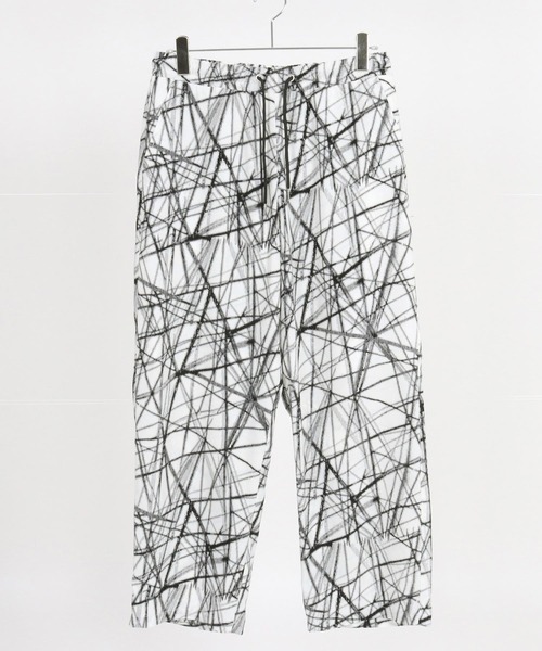 CAMBIO(カンビオ)の「mp13374-Radiation Pattern Wide Straight Pants ワイドストレートパンツ(その他パンツ・メンズ・ブラック/ホワイト/ベージュ・S/M/L)」の7枚目の写真