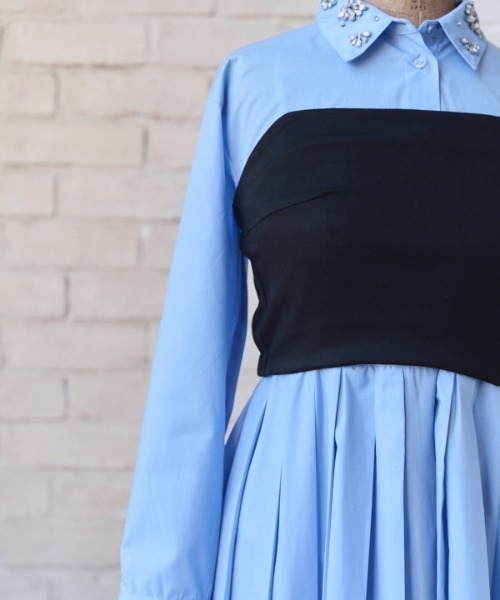 Meline M(メリンエム)の「Bijou Pleated Layered Dress ビジュープリーツレイヤードワンピース(ワンピース・レディース・ホワイト/スカイブルー系・FREE)」の22枚目の写真