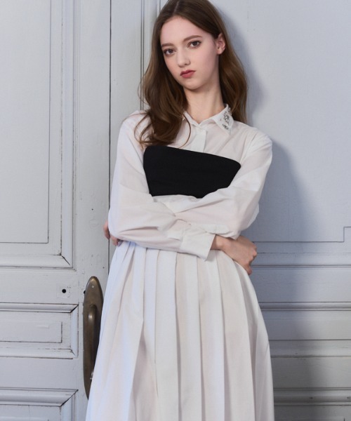 Meline M(メリンエム)の「Bijou Pleated Layered Dress ビジュープリーツレイヤードワンピース(ワンピース・レディース・ホワイト/スカイブルー系・FREE)」の9枚目の写真