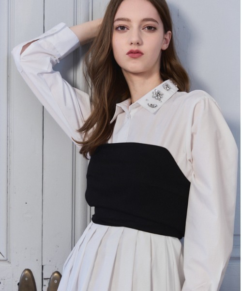 Meline M(メリンエム)の「Bijou Pleated Layered Dress ビジュープリーツレイヤードワンピース(ワンピース・レディース・ホワイト/スカイブルー系・FREE)」の18枚目の写真
