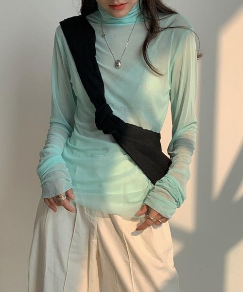 Vipoa(ヴィポア)の「ワンカラーシンプル シアートップス(Tシャツ/カットソー・レディース・ホワイト/ライトグリーン/ピンク/ブラック/ライトブルー・FREE)」の19枚目の写真