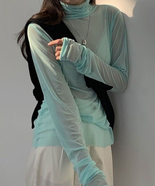 Vipoa(ヴィポア)の「ワンカラーシンプル シアートップス(Tシャツ/カットソー・レディース・ホワイト/ライトグリーン/ピンク/ブラック/ライトブルー・FREE)」の21枚目の写真