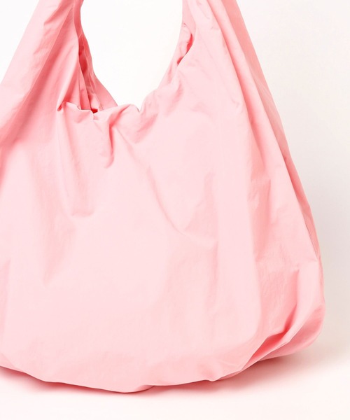 LOWRYS FARM（ローリーズファーム）の「ソフカルギャザーＢＩＧトート　 288137（トートバッグ・レディース・ピンク/アイボリー/ブラック・FREE）」の8枚目の写真