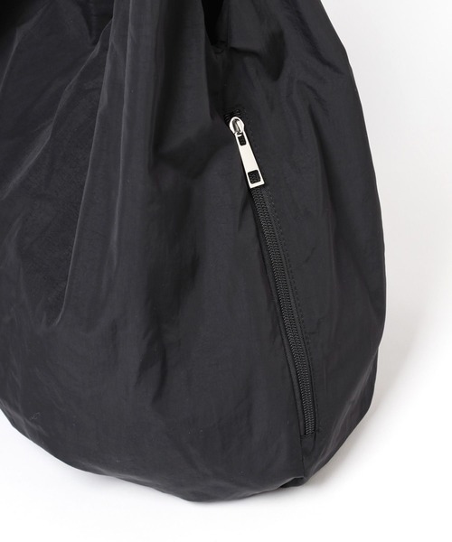 LOWRYS FARM（ローリーズファーム）の「ソフカルギャザーＢＩＧトート　 288137（トートバッグ・レディース・ピンク/アイボリー/ブラック・FREE）」の10枚目の写真