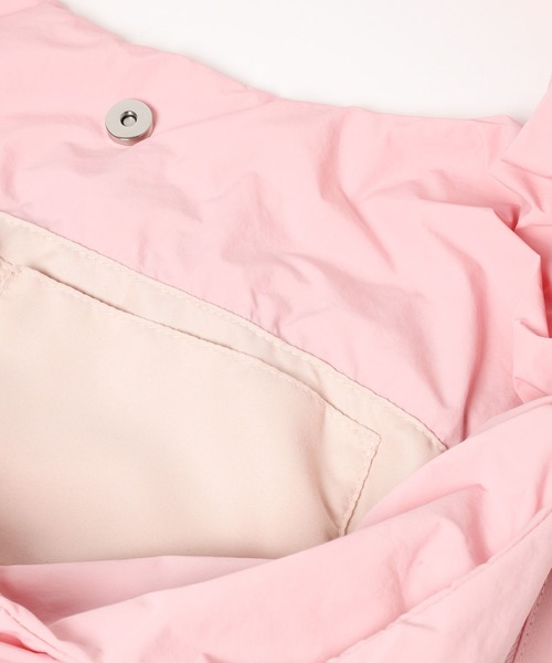 LOWRYS FARM（ローリーズファーム）の「ソフカルギャザーＢＩＧトート　 288137（トートバッグ・レディース・ピンク/アイボリー/ブラック・FREE）」の19枚目の写真