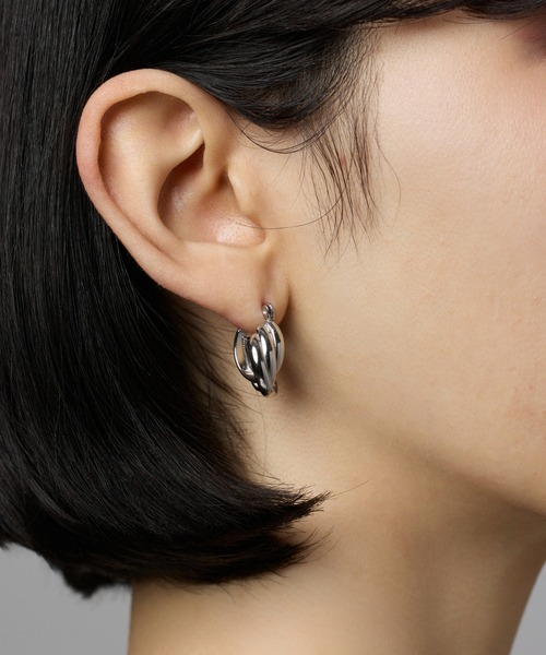 CENE（セネ）の「【CENE】セネ/トリプルウェブフープピアス(small)（ピアス（両耳用）・レディース・シルバー/ゴールド・FREE）」の22枚目の写真