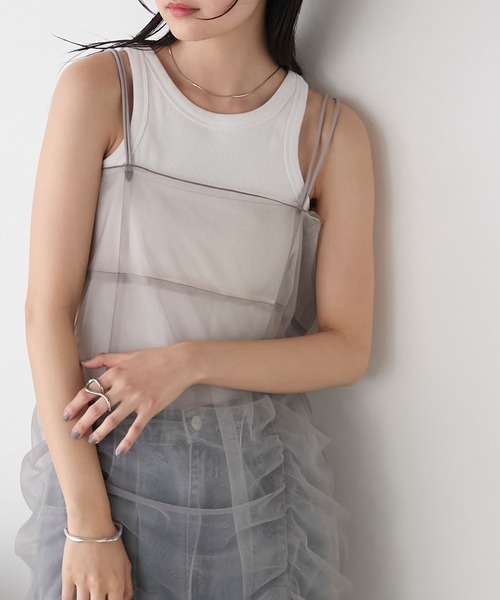 forksy.(フォルクシー)の「【forksy.】シアーレイヤード ギャザーデザイン キャミワンピース(ワンピース・レディース・ブルー/グレー・FREE)」の13枚目の写真