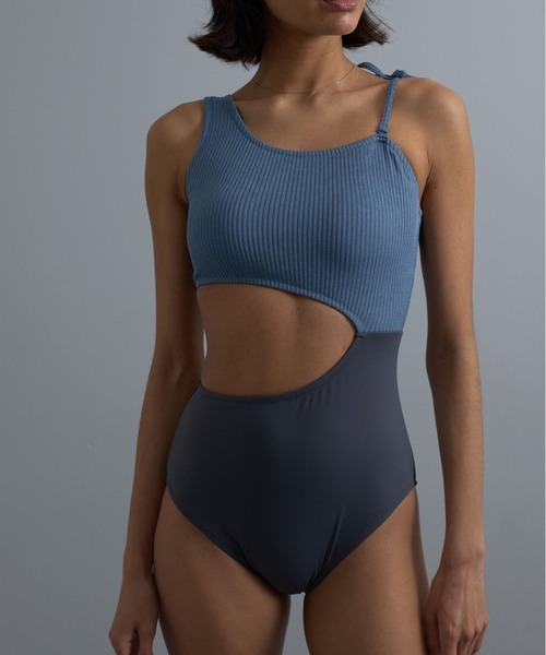 COLONY 2139(コロニートゥーワンスリーナイン)の「スリット2wayワンピース(水着・レディース・ホワイト/ブルー・FREE)」の1枚目の写真