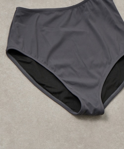 COLONY 2139(コロニートゥーワンスリーナイン)の「スリット2wayワンピース(水着・レディース・ホワイト/ブルー・FREE)」の9枚目の写真