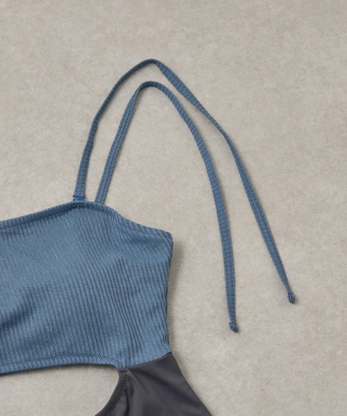 COLONY 2139(コロニートゥーワンスリーナイン)の「スリット2wayワンピース(水着・レディース・ホワイト/ブルー・FREE)」の12枚目の写真